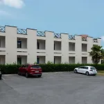 Executive Hotel