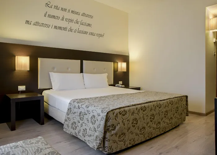 Executive 4* Сиена