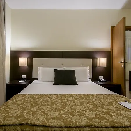 Hotel Executive