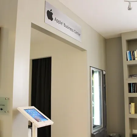 Executive Готель Сієна