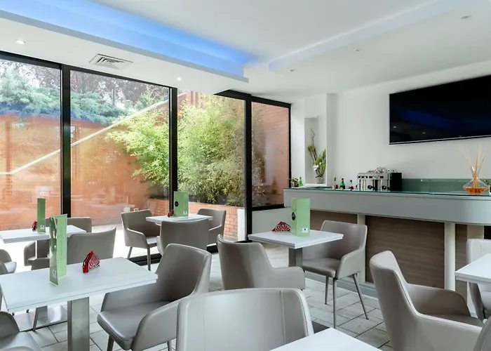 ホテルエクゼクティブ 4*